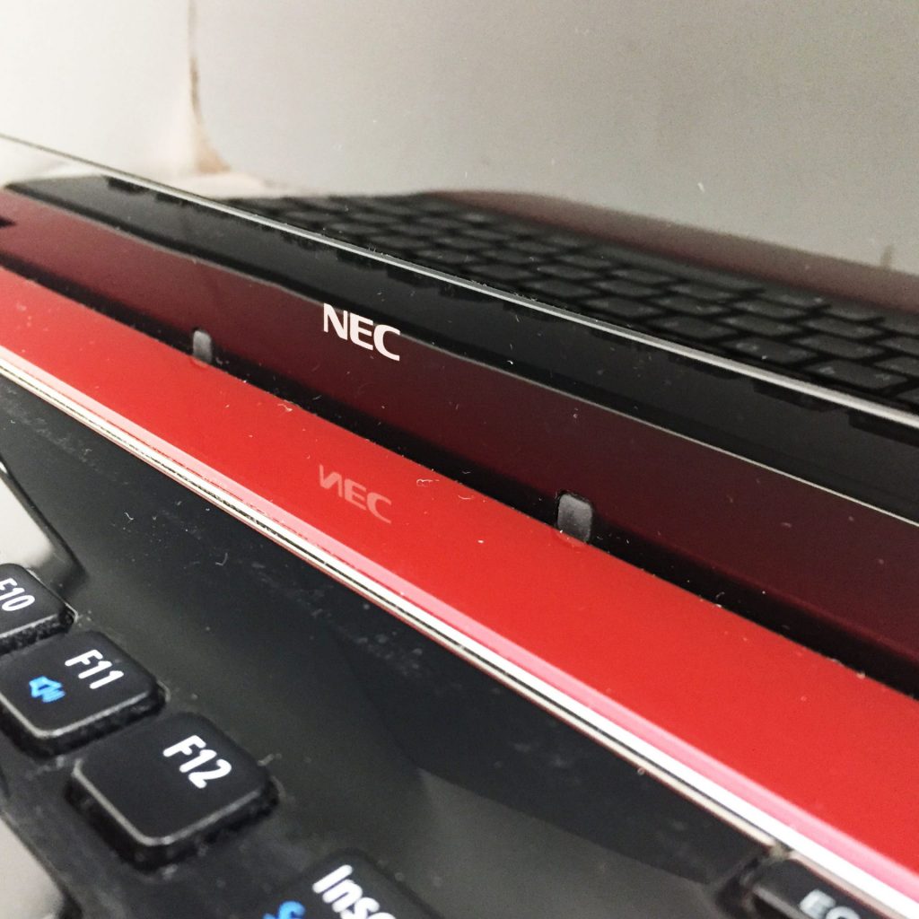 NEC ノートパソコン PC-LS150HS6R 中古買取☆ | 地域買取No.1宣言